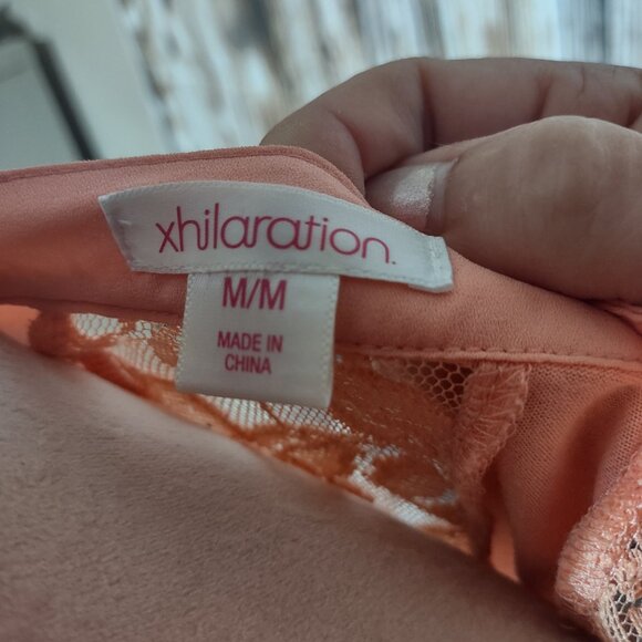 Women's Peach Blouse w/ Lace Embellishment on Backside - Picture 3 of 3